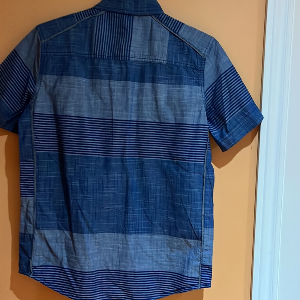 Shirt - Picture 4 of 10